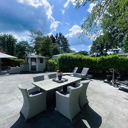 Шале Felicity - Family In The Forest Бикберген