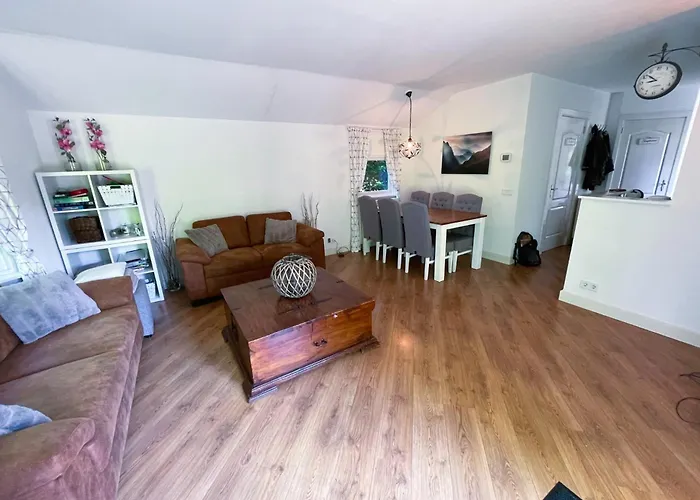 Felicity - Family In The Forest Chalet Beekbergen