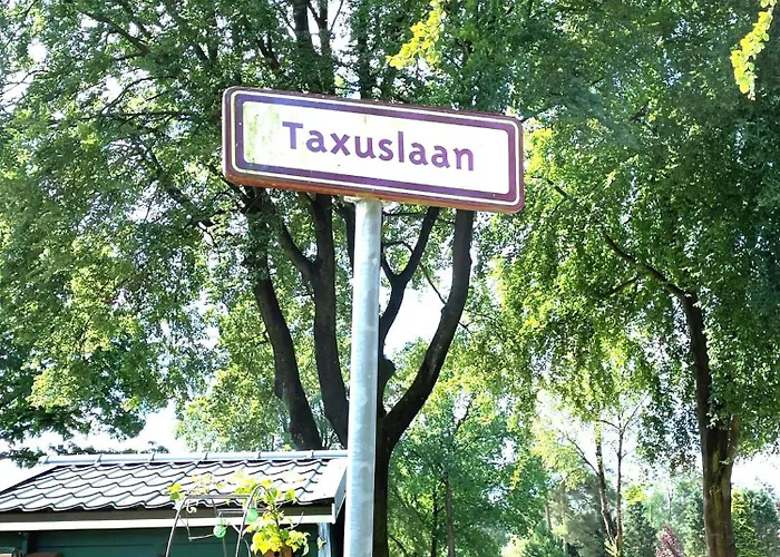 Chalet Felicity - Family In The Forest *