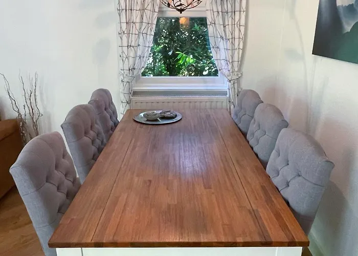 Felicity - Family In The Forest Beekbergen